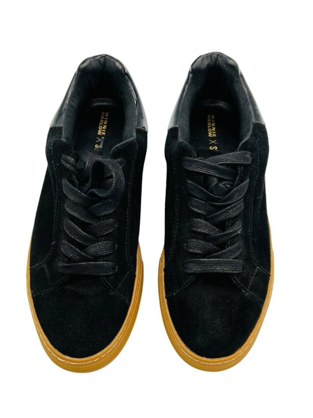 Steve Madden Winnie Harlow Sneakers women’s sz 9 Black Suede Gum Sole Low Tops